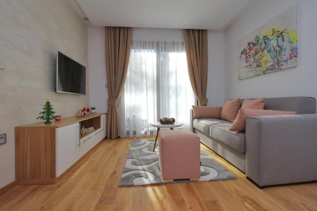 Time Out Lux Apartmani Zlatibor Ngoại thất bức ảnh