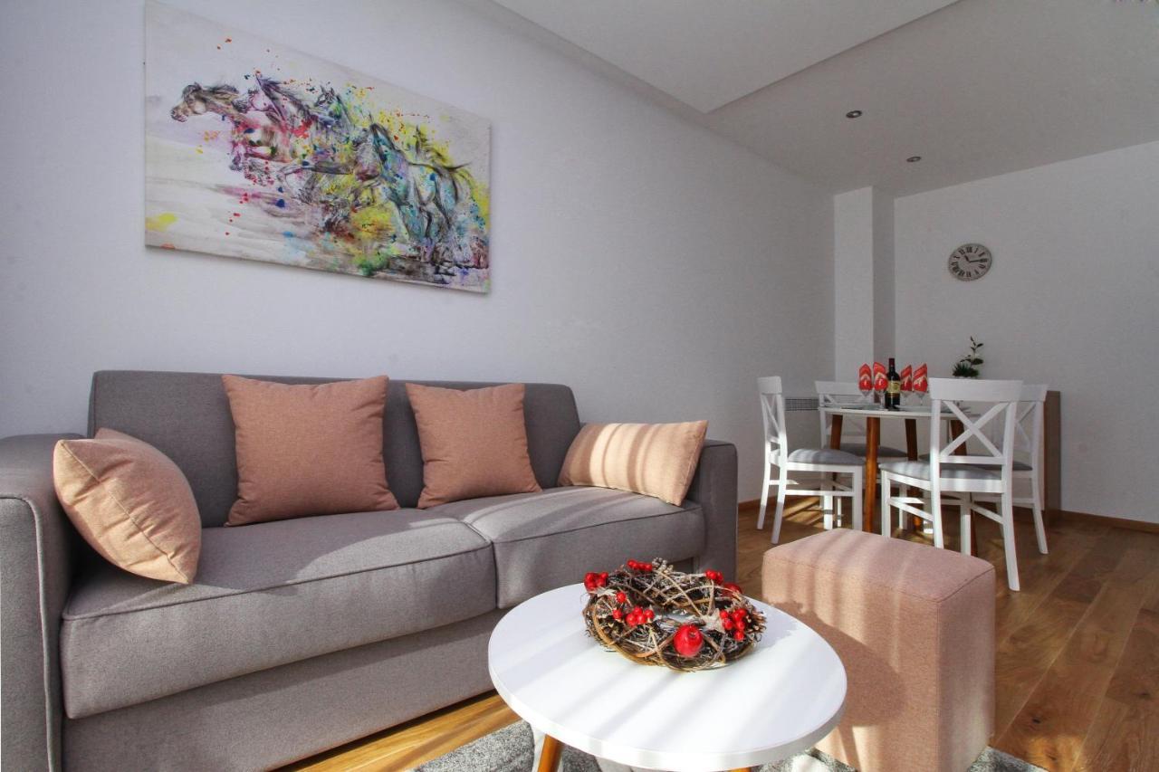 Time Out Lux Apartmani Zlatibor Ngoại thất bức ảnh