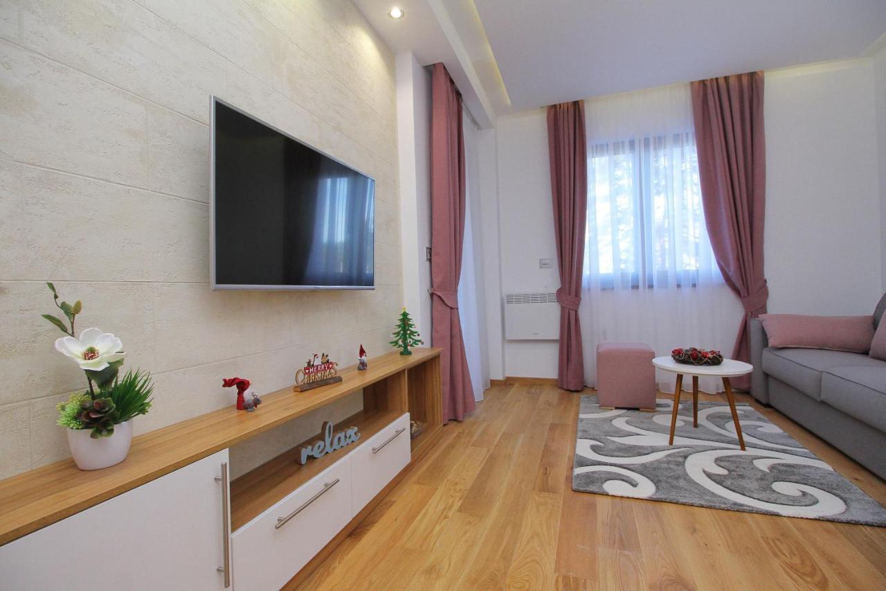 Time Out Lux Apartmani Zlatibor Ngoại thất bức ảnh